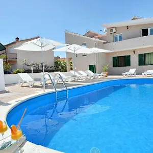 Allegro Apartment